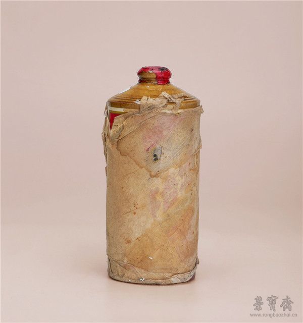 1971年  黄釉瓶五星牌贵州茅台酒